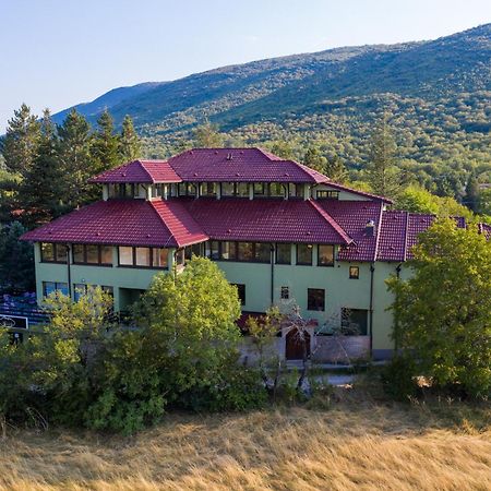 Holiday Resort Zlatni Dol Mostar Goranci Kültér fotó