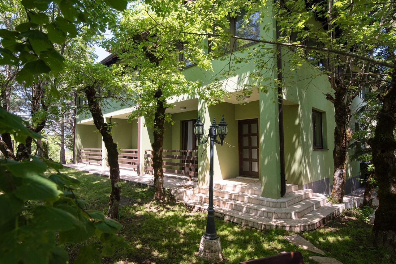 Holiday Resort Zlatni Dol Mostar Goranci Kültér fotó